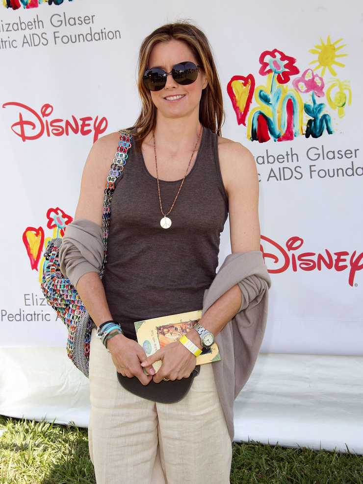 Téa Leoni