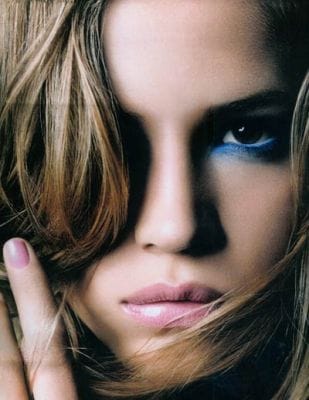 Esti Ginzburg Esti Ginzburg