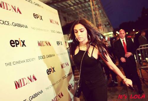 Lola Leon