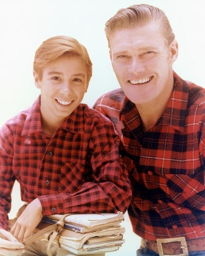 Johnny Crawford, Chuck Connors