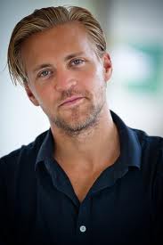 Tobias Santelmann