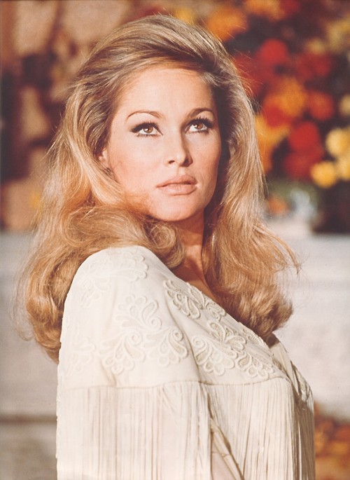 Ursula Andress