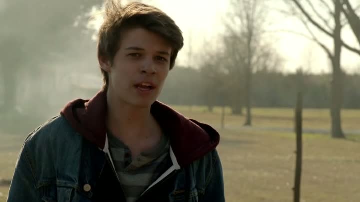 Colin Ford - Under the Dome S01E01