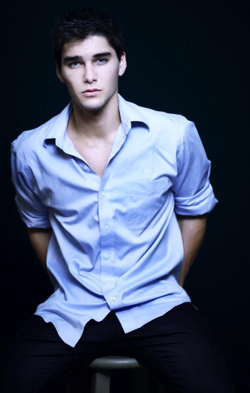 Picture of Charlie Matthews