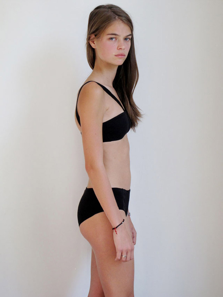 Estelle Yves