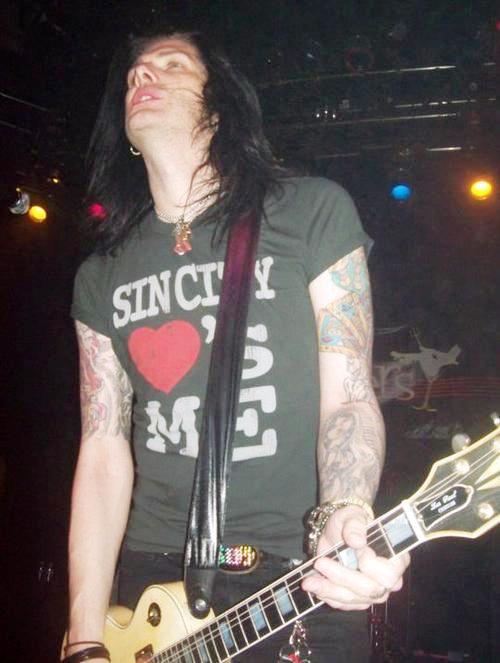 Todd Kerns