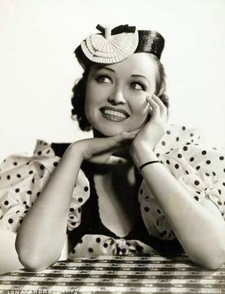 Lona Andre