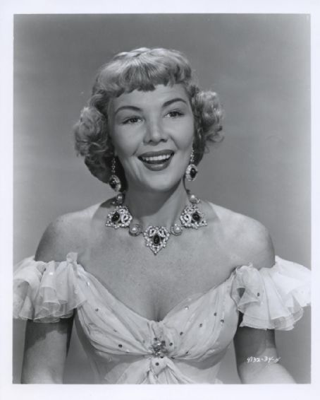 Veda Ann Borg