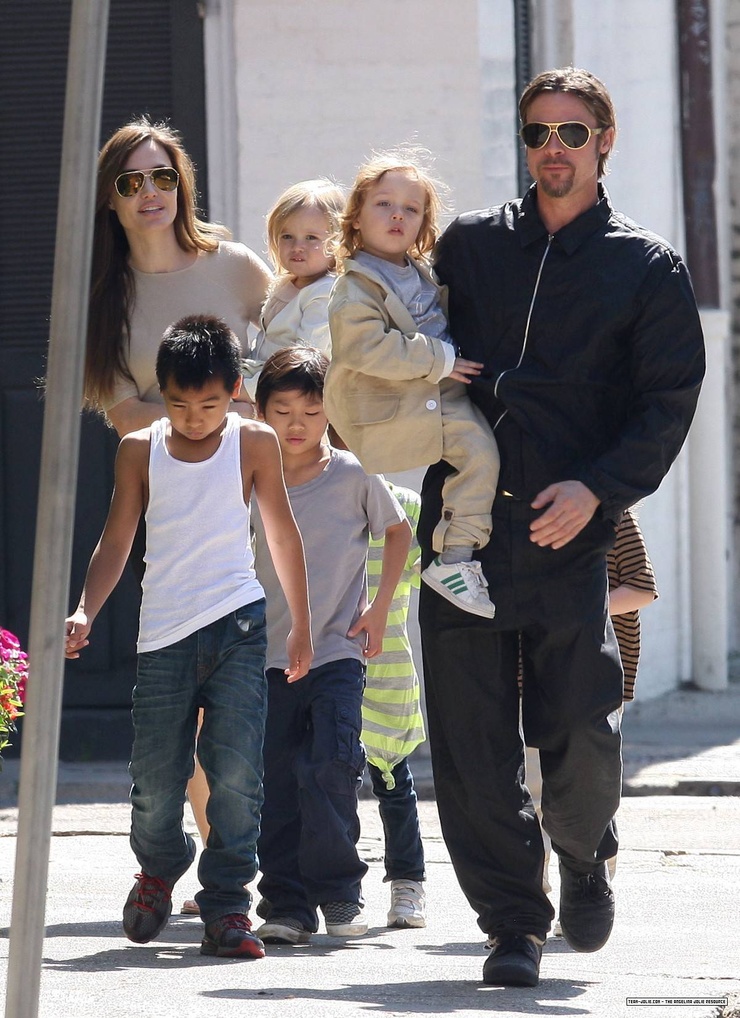 Angelina Jolie Angelina Jolie