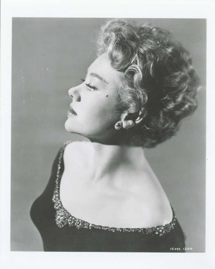 Next photo of Glynis Johns