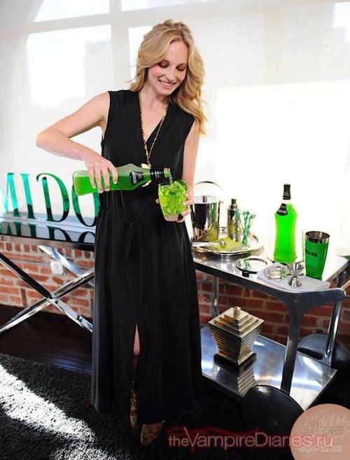 Candice Accola