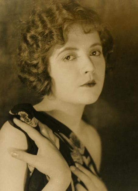 Picture of Lois Wilson