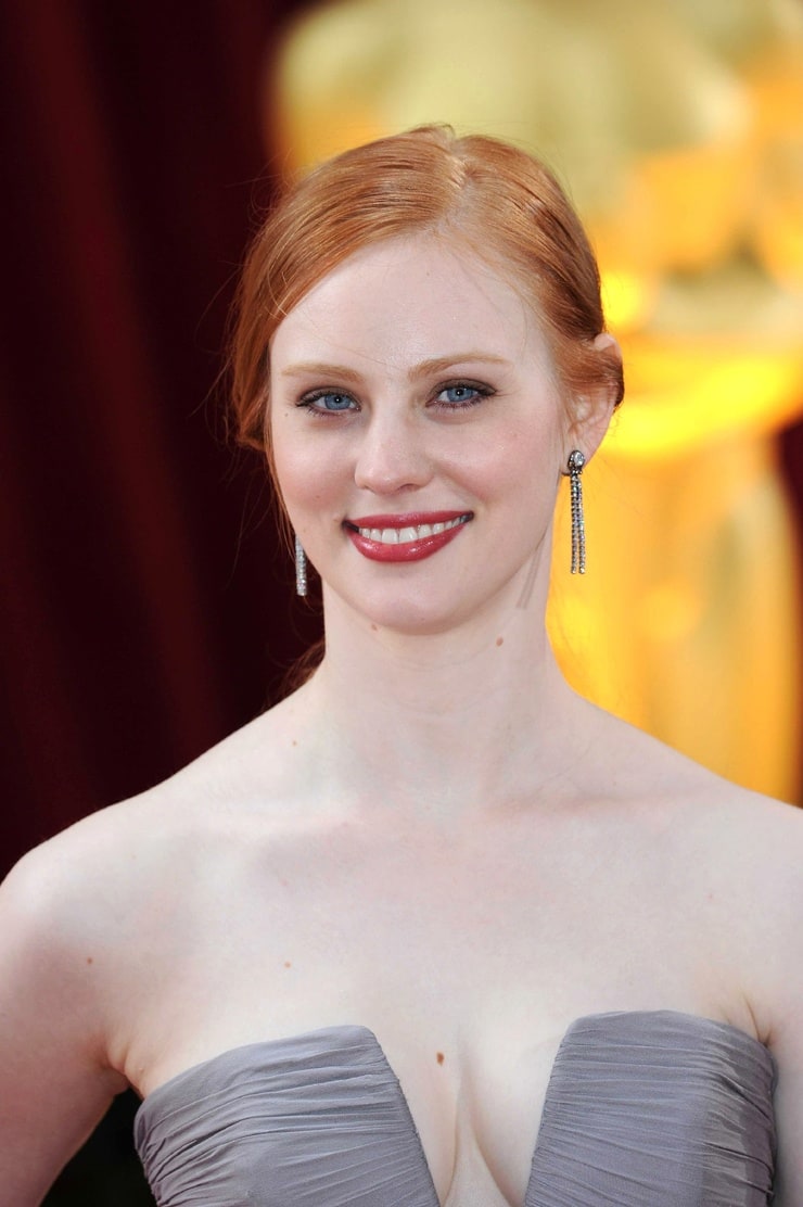 Next photo of Deborah Ann Woll