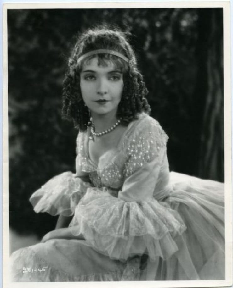 Lillian Gish