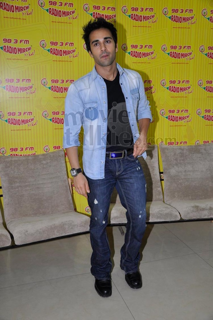 Pulkit Samrat