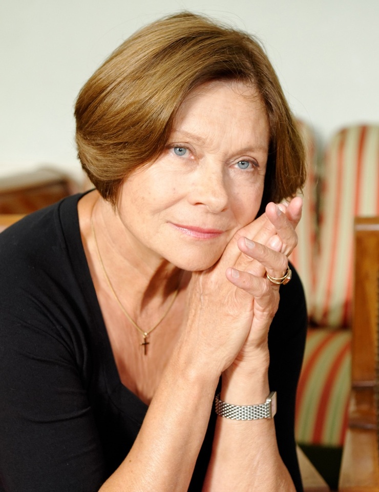 Macha Méril