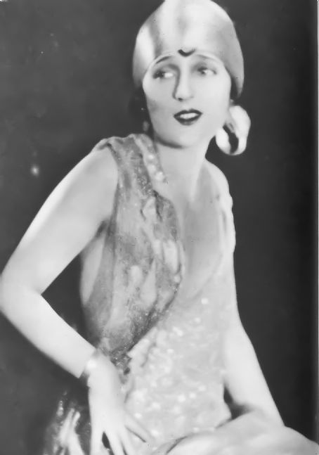Carmel Myers