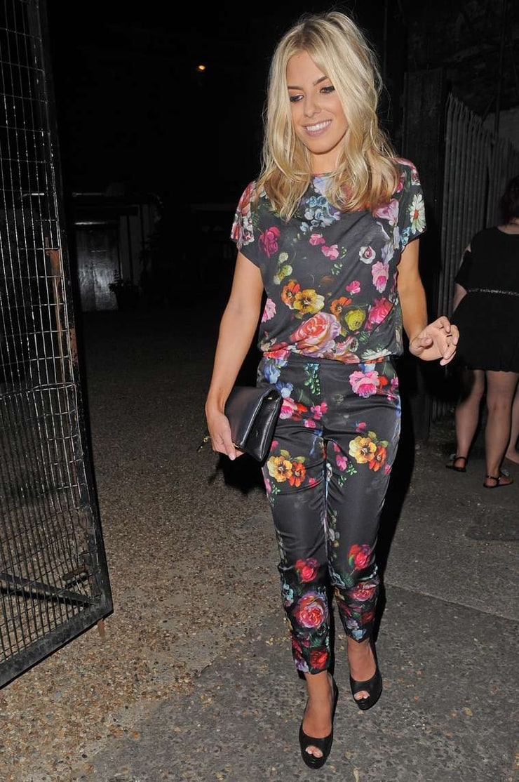 Mollie King picture