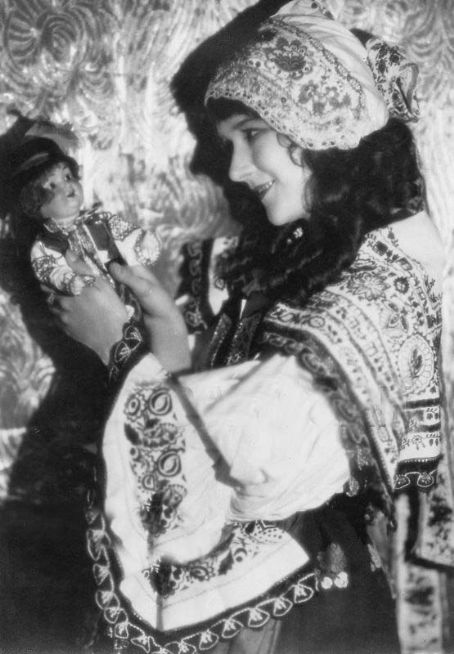 Mary Philbin Mary Philbin