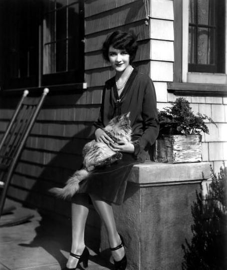 Mary Philbin Mary Philbin