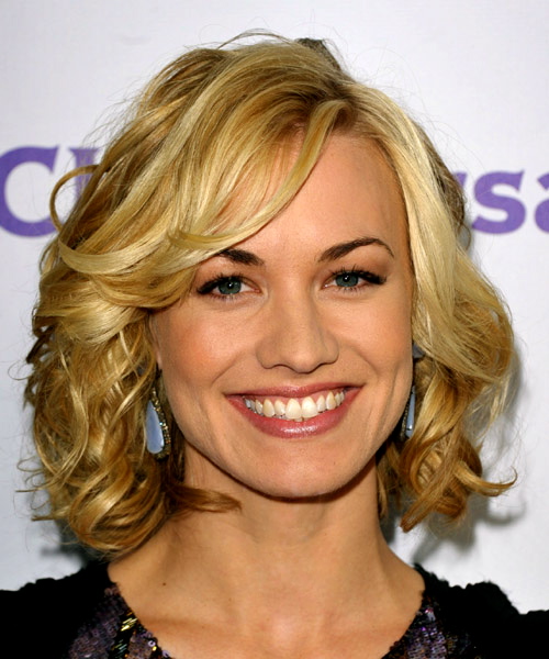 Yvonne Strahovski