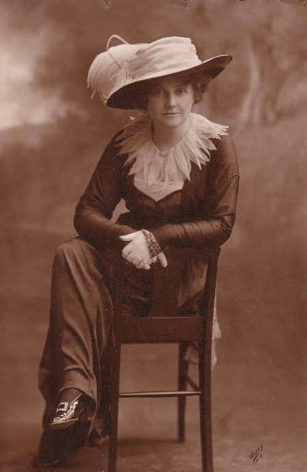 Laura Hope Crews