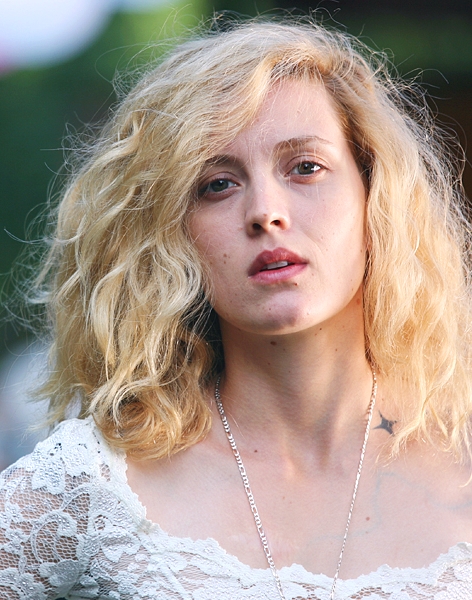 Evelyne Brochu Evelyne Brochu