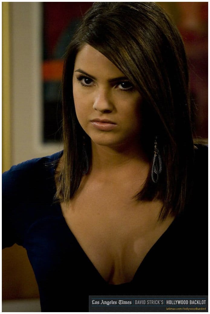 Shelley Hennig