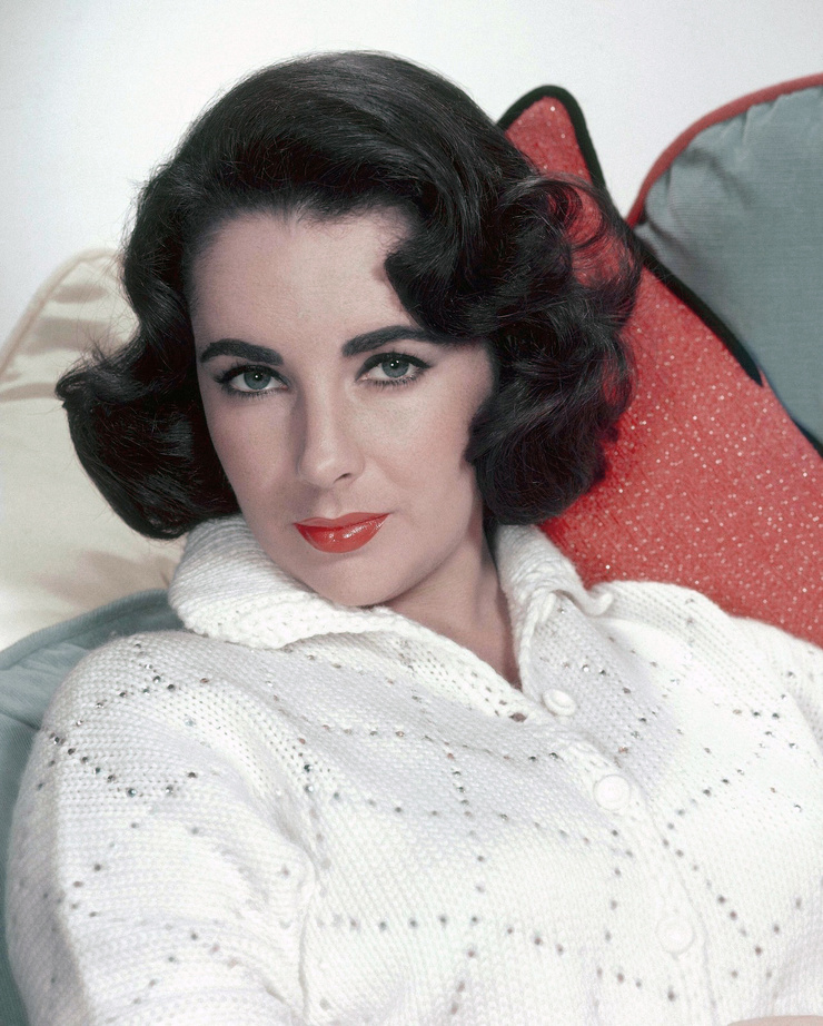 Elizabeth Taylor Elizabeth Taylor