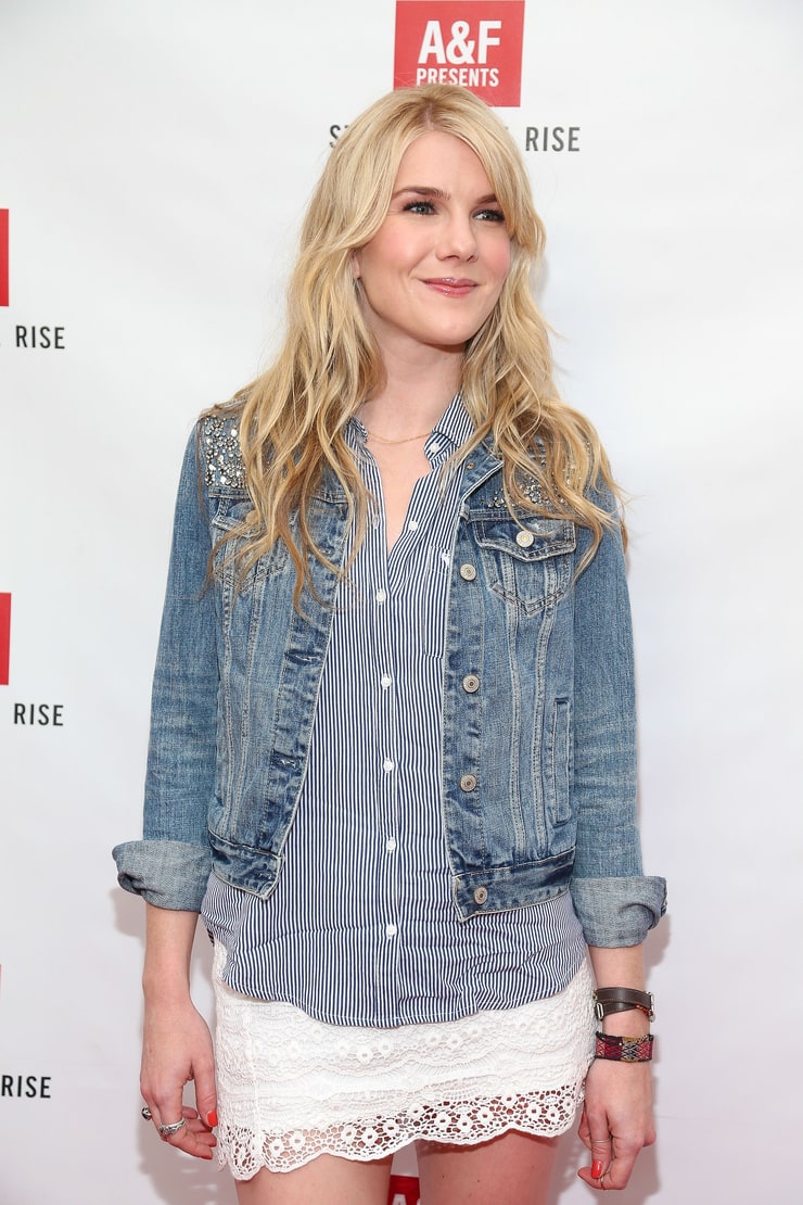 Lily Rabe