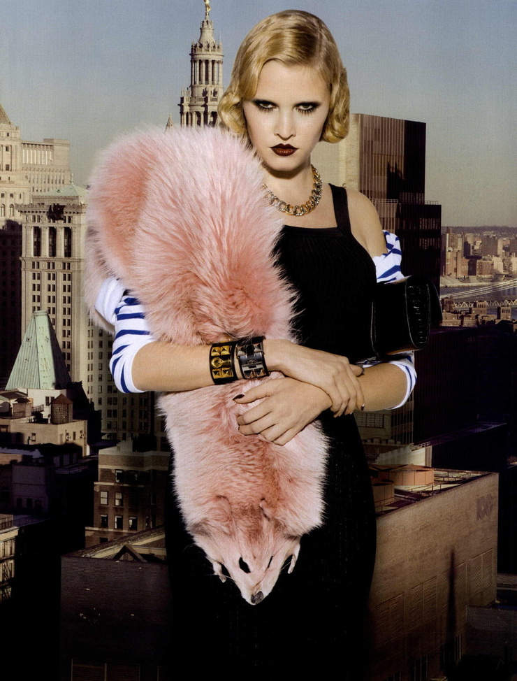 Lara Stone