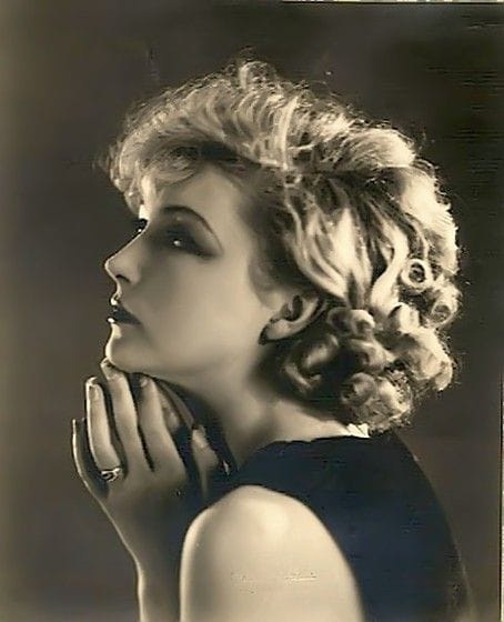 Joyce Compton