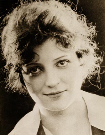Helen Holmes Helen Holmes