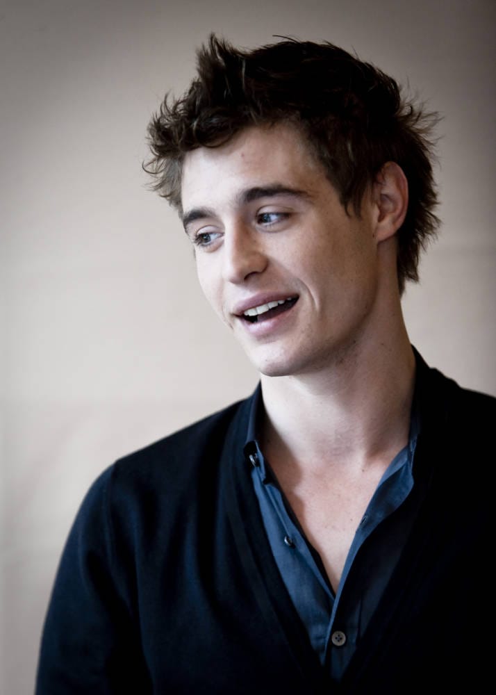 Max Irons