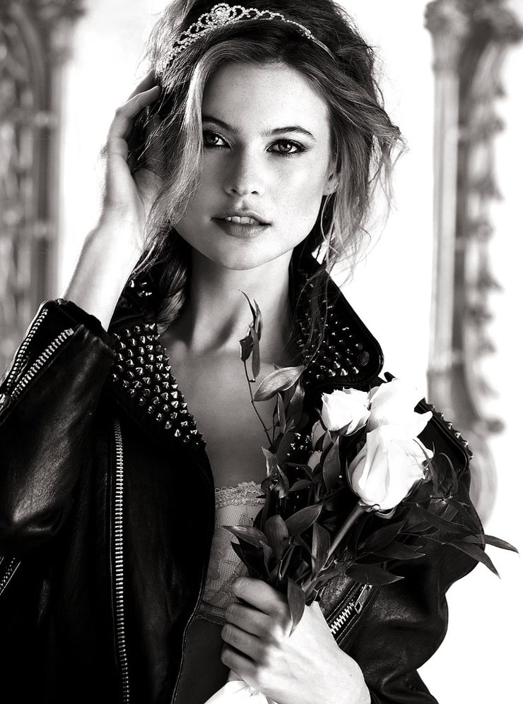 Behati Prinsloo