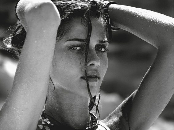 Ana Beatriz Barros Ana Beatriz Barros