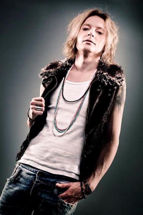 Jonne Aaron