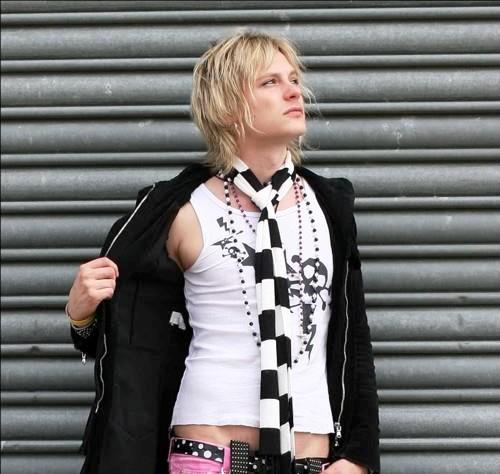 Jonne Aaron