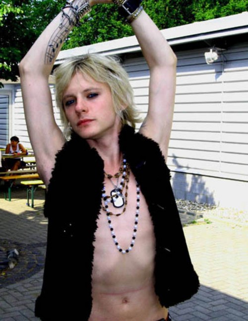Jonne Aaron