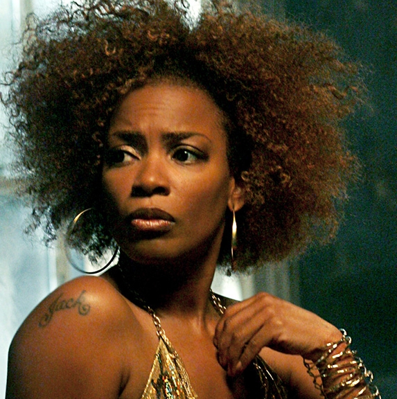 Aunjanue Ellis