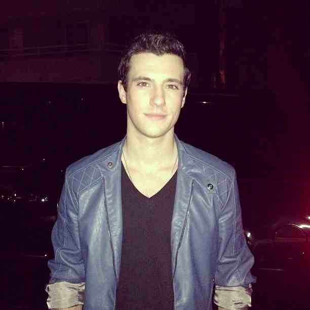 Drew Roy