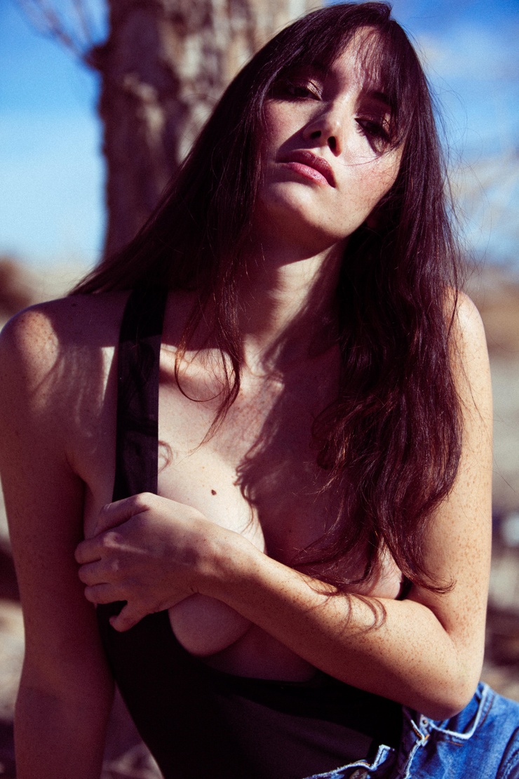 Sarah Lane Model
