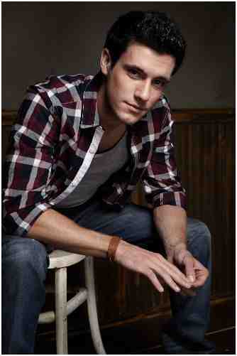 Drew Roy