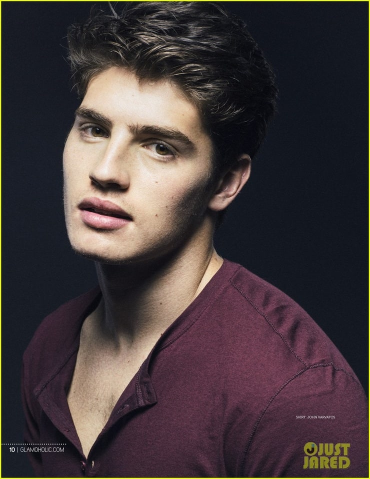 Gregg Sulkin