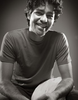 Adrian Grenier