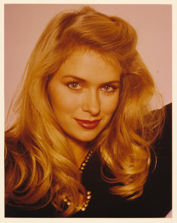 Donna Dixon