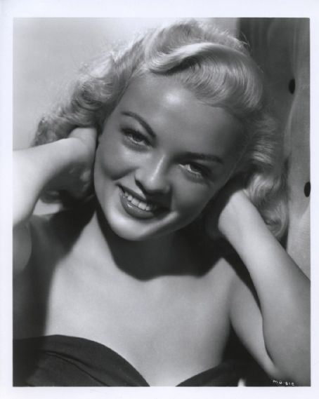 Myrna Dell Myrna Dell