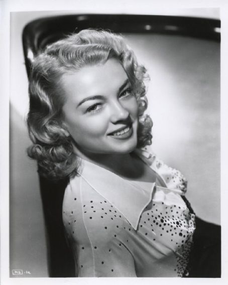 Myrna Dell Myrna Dell