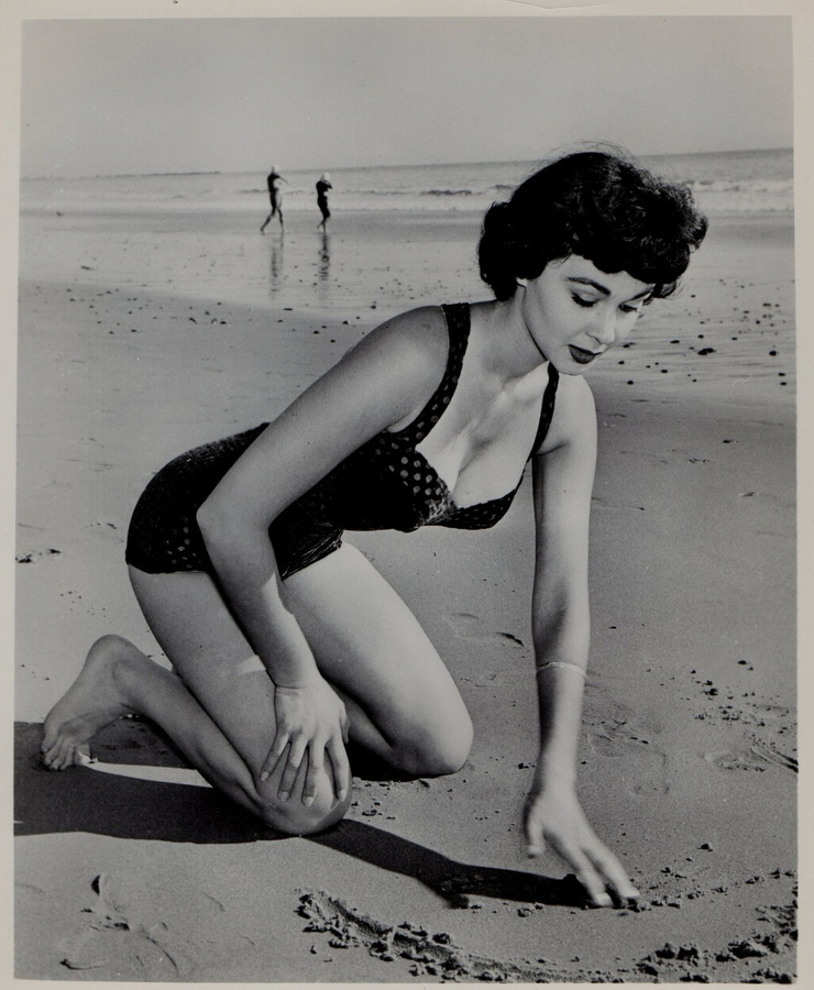 Marla English Marla English