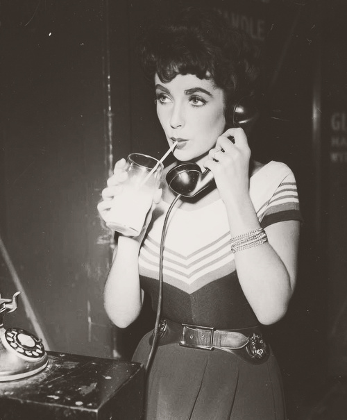 Elizabeth Taylor Elizabeth Taylor